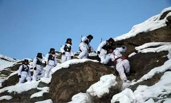 军营里的专属年味儿,走进军营感受浓浓年味儿