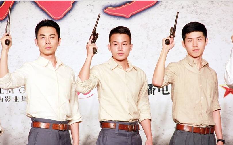 吴磊刘昊然tfboys同台,刘昊然tfboys四大鲜肉同台