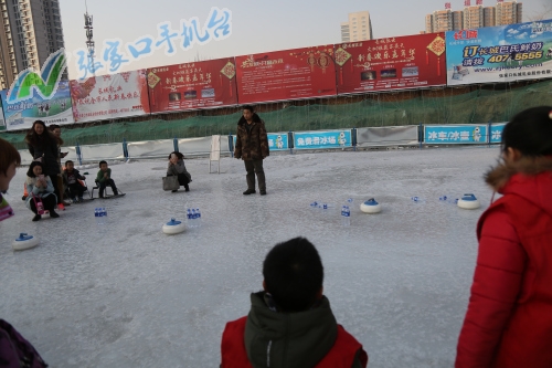 家庭亲子趣味活动,家庭户外趣味比赛