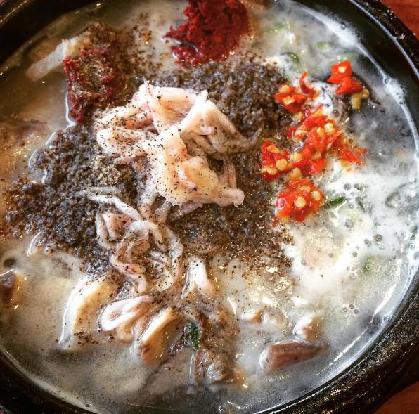 超级有质感高端的餐桌,真正显高级的餐桌