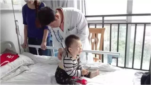 医院感人瞬间照片,医生最催泪的感人照片