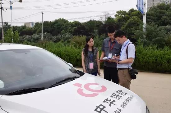 车位被鞭炮炸伤保险理赔吗,鞭炮炸伤车漆车损险赔吗