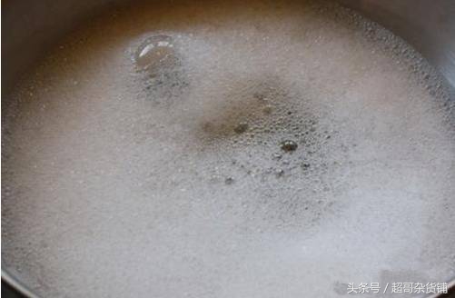 鹦鹉脚趾甲缺陷是怎么造成的,鹦鹉为什么要啄自己的脚指甲