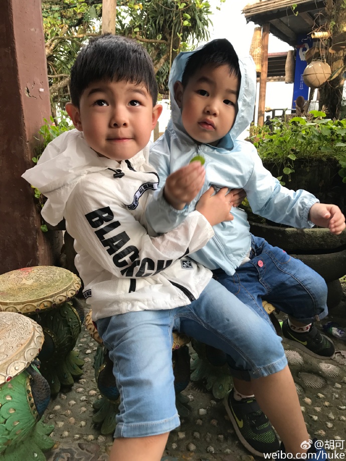 安吉考拉的视频,安吉考拉海边度假