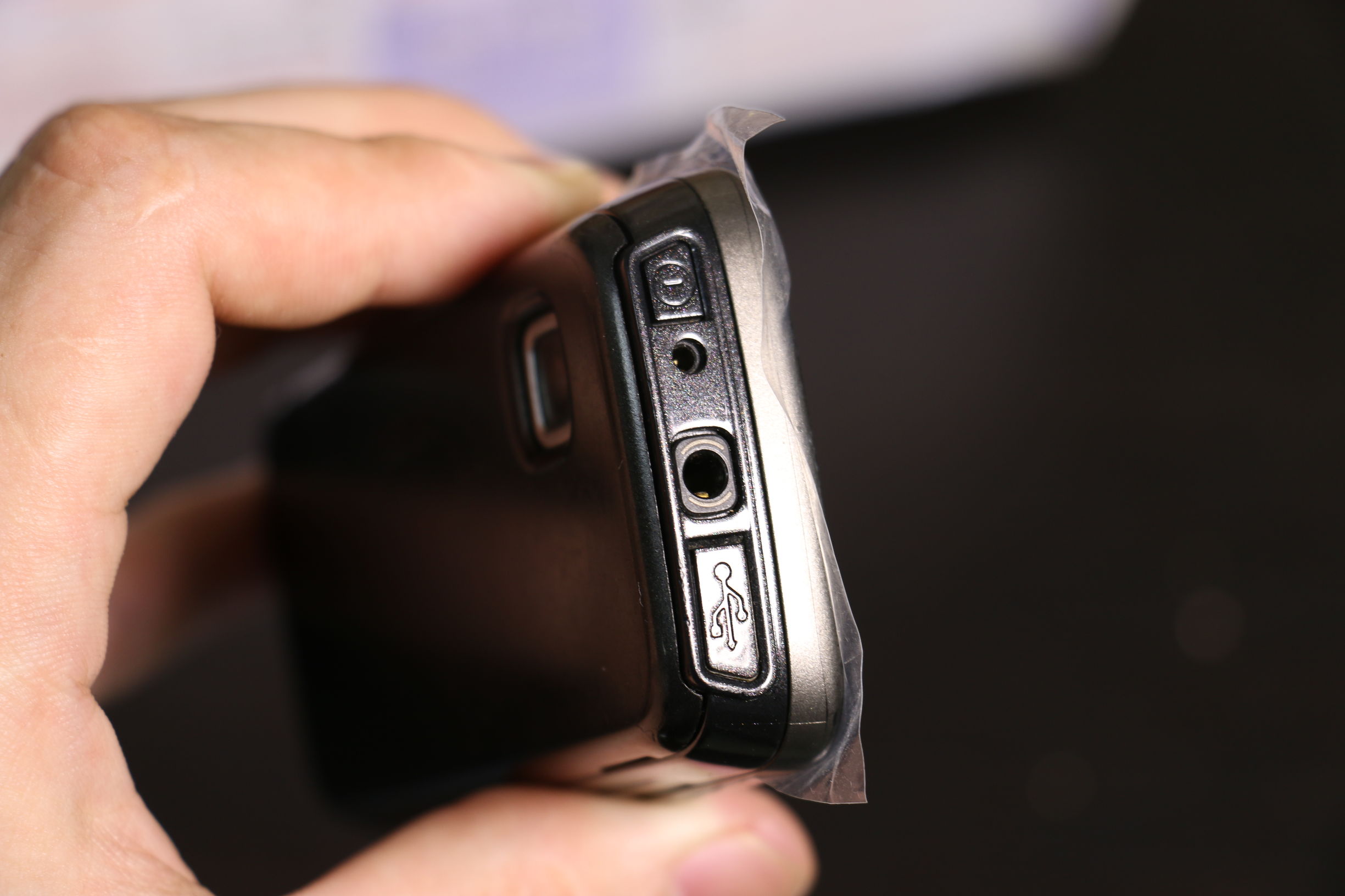 数码怀旧：70元买的经典塞班机诺基亚5233开箱