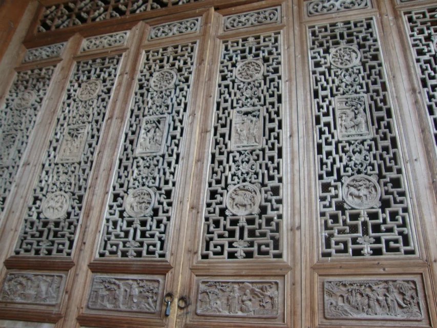 土皇帝住所真实照片,旧时代土皇帝