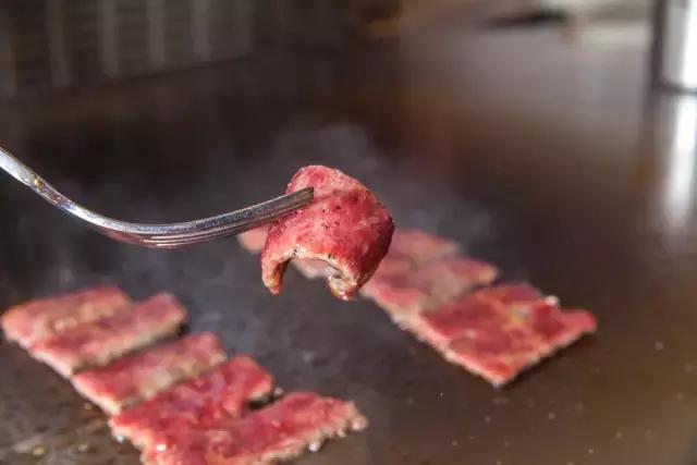 饕餮地铁线｜上海地铁2号线美食地图大曝光！老司机快上车~