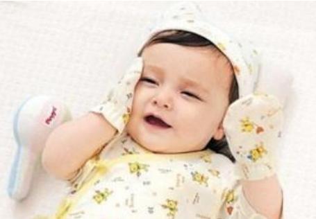 小孩出湿疹最好的解决办法,孩子湿疹更需要被重视