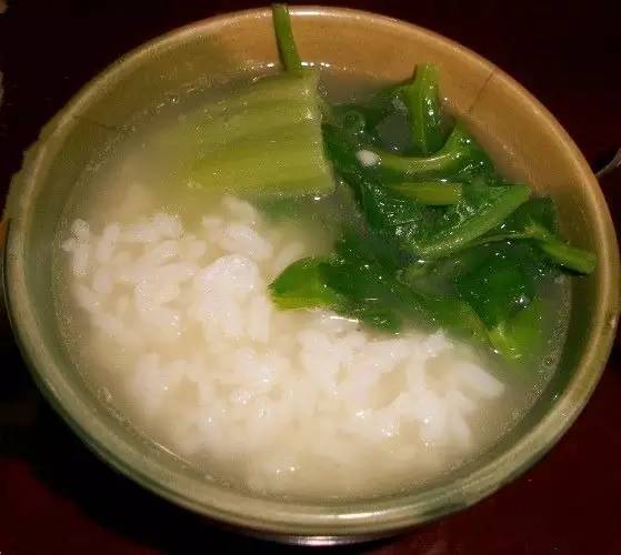 在外打拼的游子快要回家过年啦,在外打拼的少年