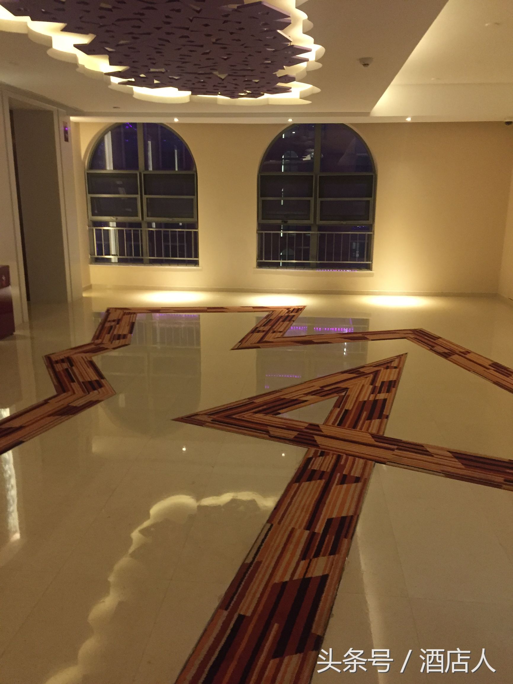 珠海长隆马戏酒店和横琴湾酒店,珠海长隆马戏酒店哪个房性价比高