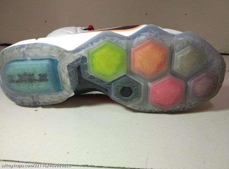 lbj战士12实战评测,lbj12对比13