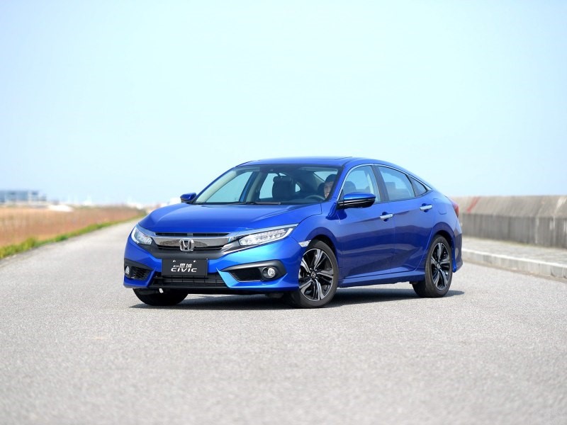 让加价买思域的车主后悔,朗逸见了都害怕,这台自主车让媳妇满意