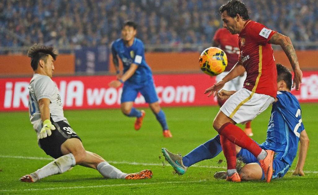 豪门对决的视频,豪门对决足球