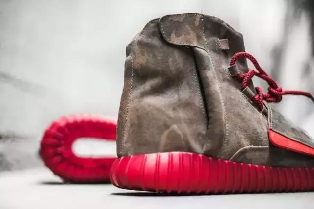 假yeezy有哪些,穿假yeezy能看出来吗