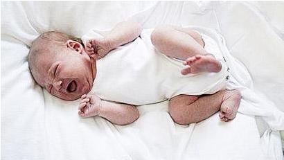 小孩出湿疹最好的解决办法,孩子湿疹更需要被重视