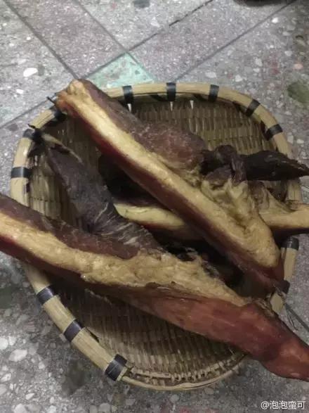 我妈让我带60斤大米去上班？