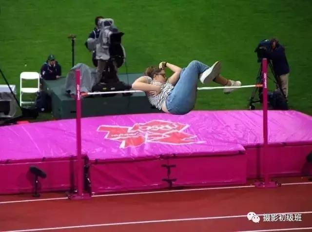 妹子睡姿,姑娘的搞笑睡姿