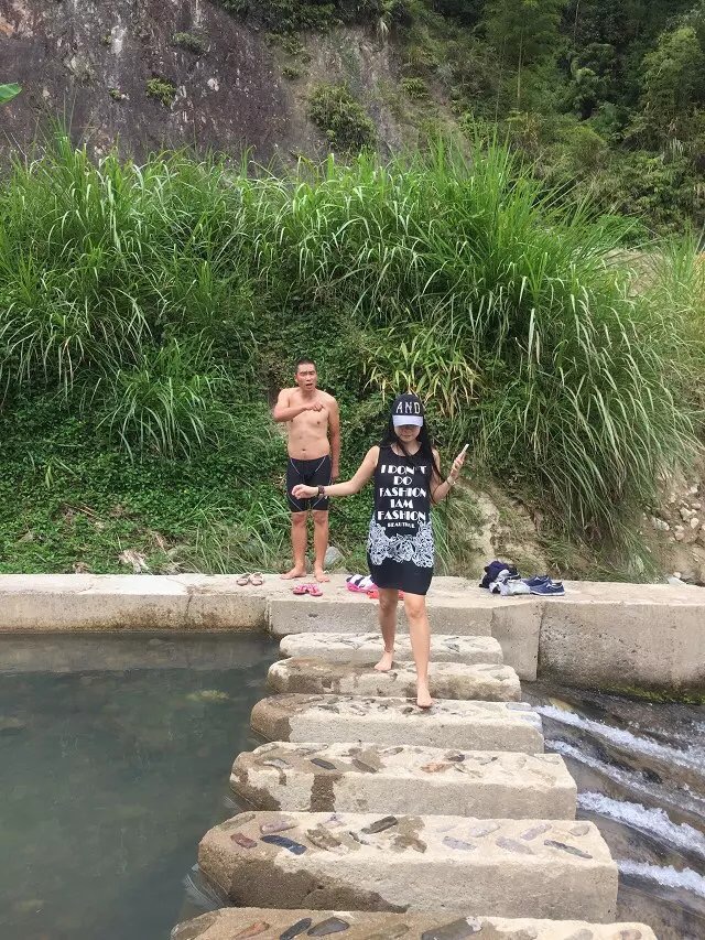 八千里路云和月的上一句,八千里路云和月一骑绝尘