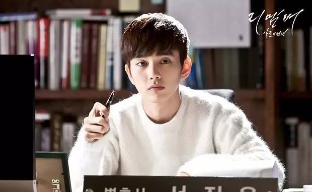 这件好看不贵的毛衣,泫雅、珉豪、李敏镐等都穿过!