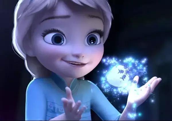 喜欢蝴蝶结的男孩,小男孩穿裙子戴蝴蝶结