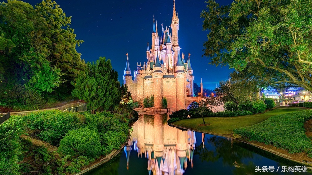 迪士尼乐高城堡对比,乐高新旧迪士尼城堡推荐
