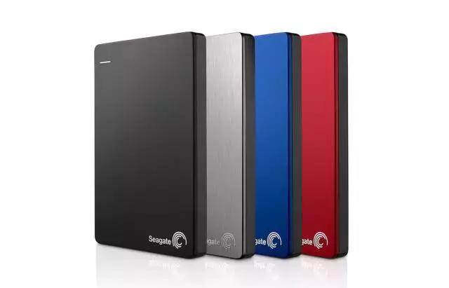 什么样移动硬盘最好用啊,移动硬盘大的好小的好