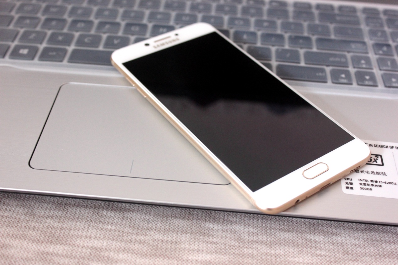 三星手机c7pro评测参数,三星手机c7与c7pro的区别