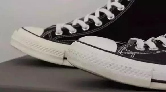 匡威的鞋怎么样才好看 (匡威几款高帮鞋型的区别)