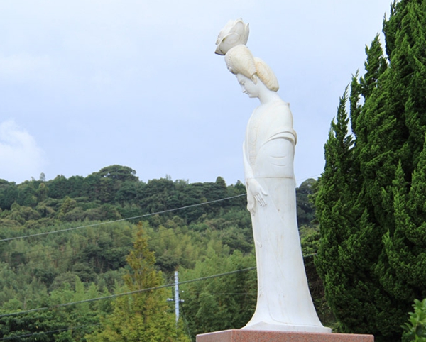 杨贵妃下落的真相,杨贵妃下落之谜新解