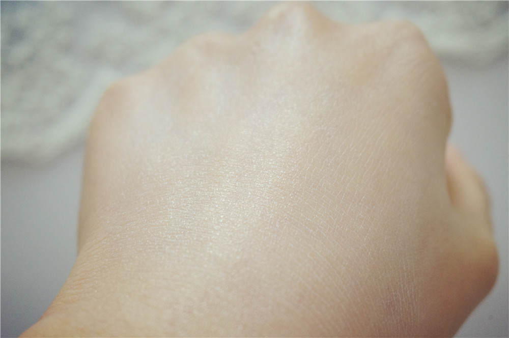 京润珍珠防晒露,欧诗漫和京润珍珠哪个更好用