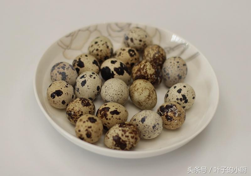鹌鹑蛋怎么剥皮剥得快,剥鹌鹑蛋小妙招直播