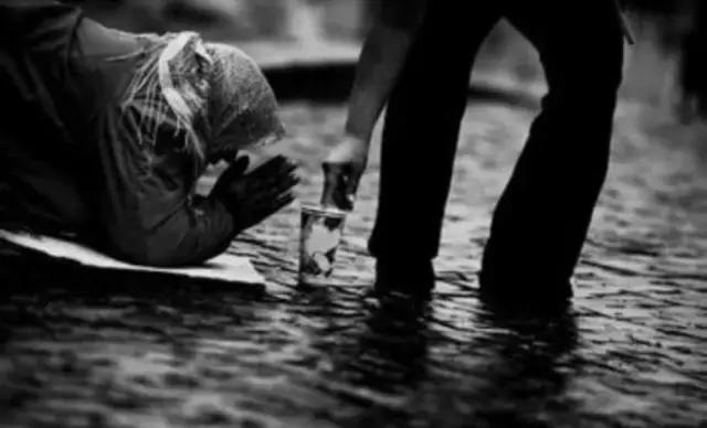 基督面对欠债不还应该什么态度,基督徒面对试探和引诱怎么办