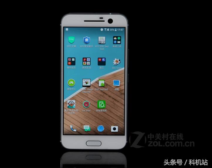 毫无疑问，HTC依旧是目前最好的旗舰手机之一，看看网友的体验