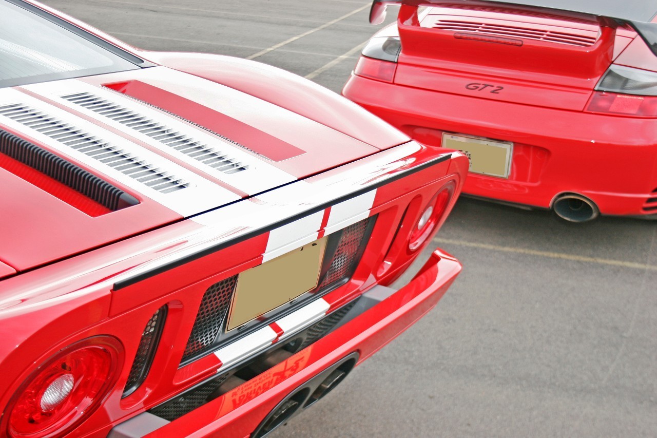 从赛道到街道开车乐趣,福特gtvs保时捷911