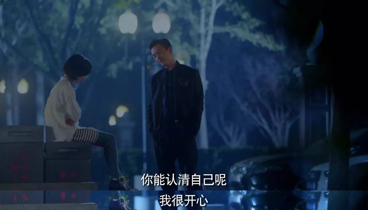 《云巅之上》已向你发送娱乐圈生存宝典，收好不谢！