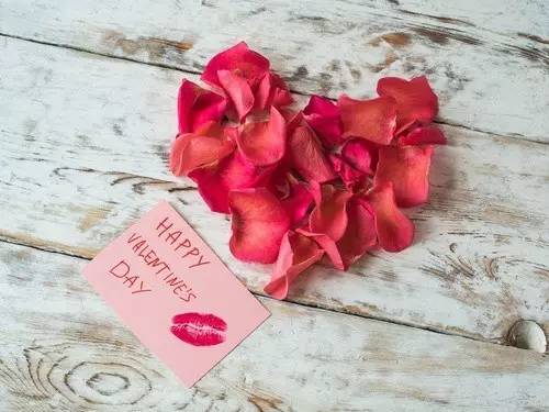 上海世茂皇家艾美酒店丨邀您共享浓情蜜意