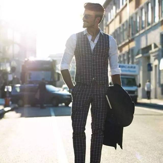 经验｜我悄悄关注了这9个最会穿的男博主，感觉我男票有救了