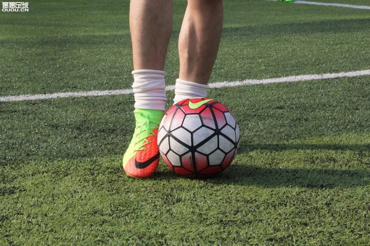 nikehypervenom毒蜂3顶级,hypervenom耐克