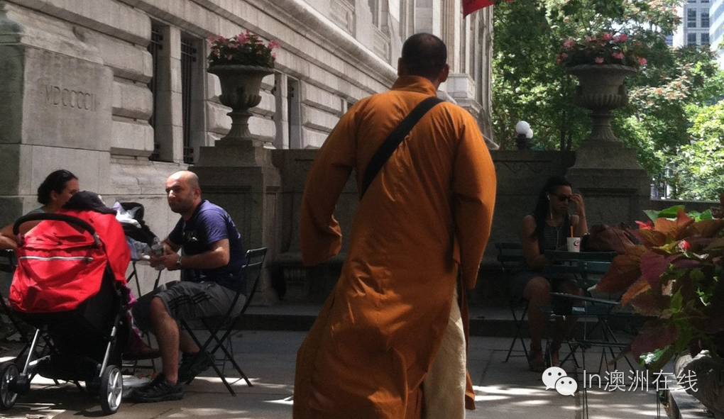 怒!亚洲假和尚已席卷世界各国骗钱!不止是伦敦!老外们都毛了!