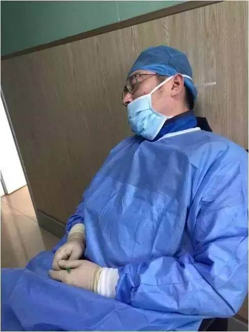 医院感人瞬间照片,医生最催泪的感人照片