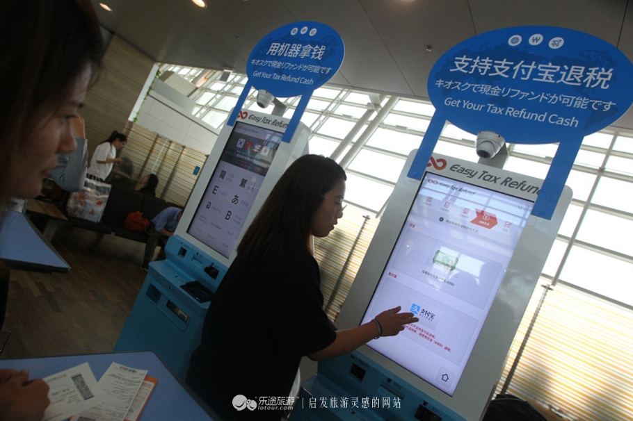 在仁川可以去哪里购买奢侈品衣服,仁川机场购物哪里好