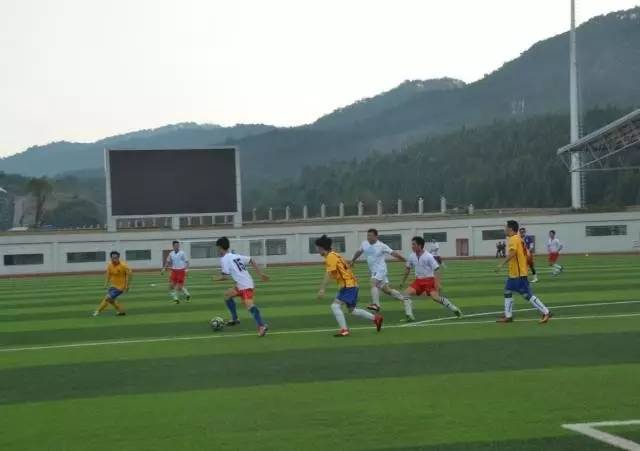 迎新春乒乓球友谊赛,迎新春足球比赛