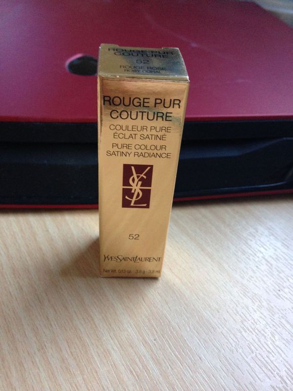 ysl方管52号试色,ysl圣罗兰方管口红辨别真假