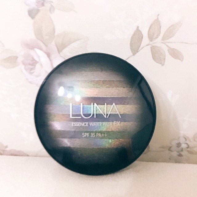 8款干皮自用热门底妆粉底大评测 (新手底妆最好用什么粉底)