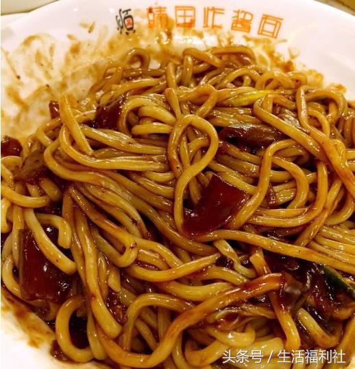 哈尔滨地铁哪一站有美食,哈尔滨地铁1号线小吃街