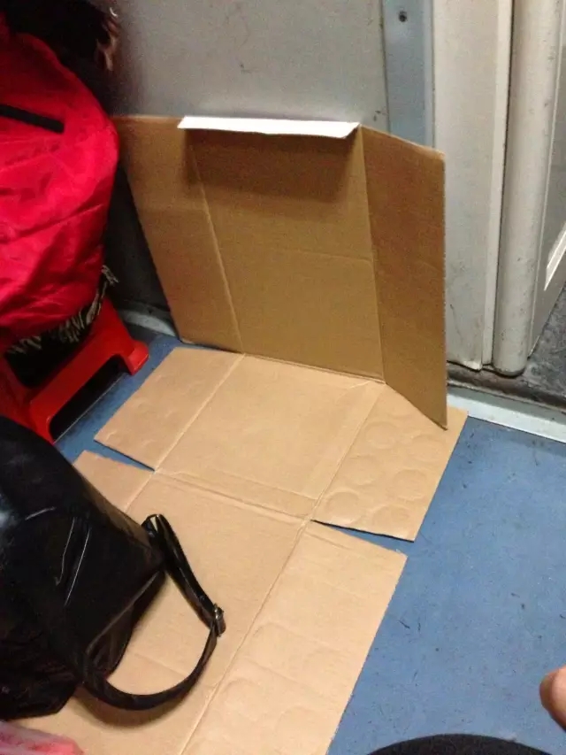 我不是喜欢旅行只是想逃避生活,不是旅行而是生活