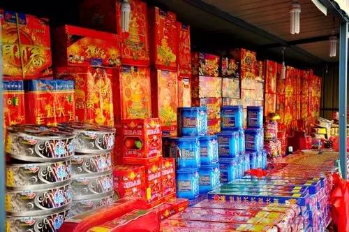 春节假期指南:跨行转账暂停3天,这些景点、球场免费开放还有哪些要知道?