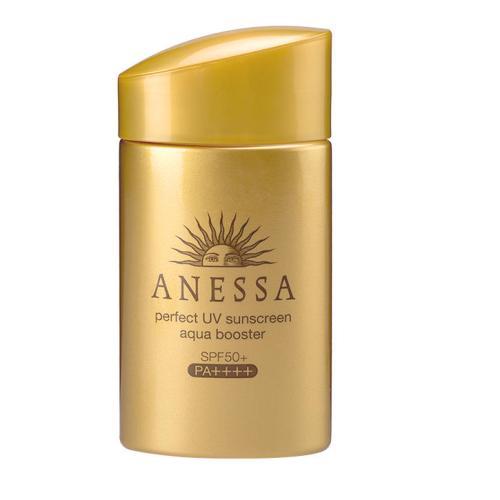 夏天皮肤晒黑用什么护肤品,夏天防晒秘诀变白不是梦