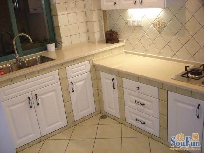 厨房橱柜是不锈钢好还是砌砖好,自己在家砌砖做橱柜