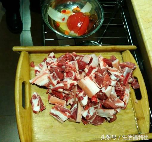 哈尔滨地铁哪一站有美食,哈尔滨地铁1号线小吃街